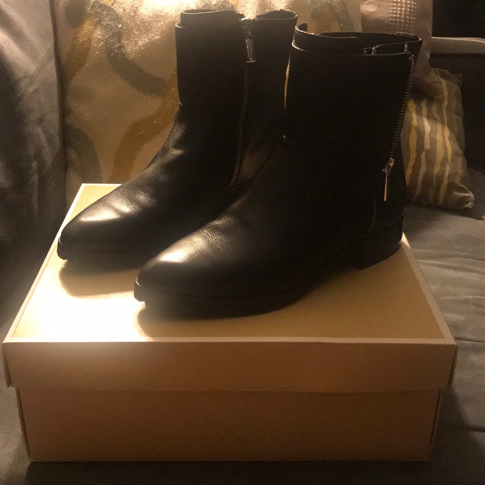 Leather bootie, grip sole. Worn once. - Picture 2 of 6